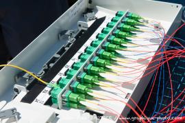 Reportage photo sur des tests de débit de fibre optique